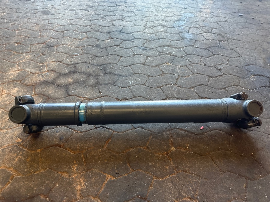 SCANIA PROPSHAFT 1758533 P500 57CM - Poros baling-baling untuk Truk: gambar 1 SCANIA PROPSHAFT 1758533 P500 57CM - Poros baling-baling untuk Truk: gambar 1