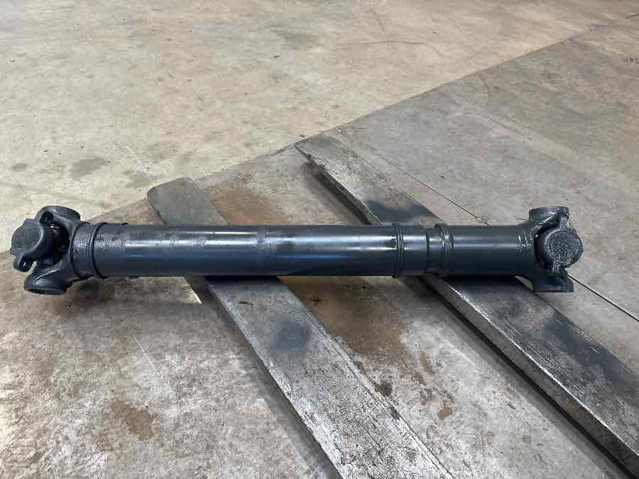 SCANIA PROPSHAFT P500 1758537 - Poros baling-baling untuk Truk: gambar 1 SCANIA PROPSHAFT P500 1758537 - Poros baling-baling untuk Truk: gambar 1