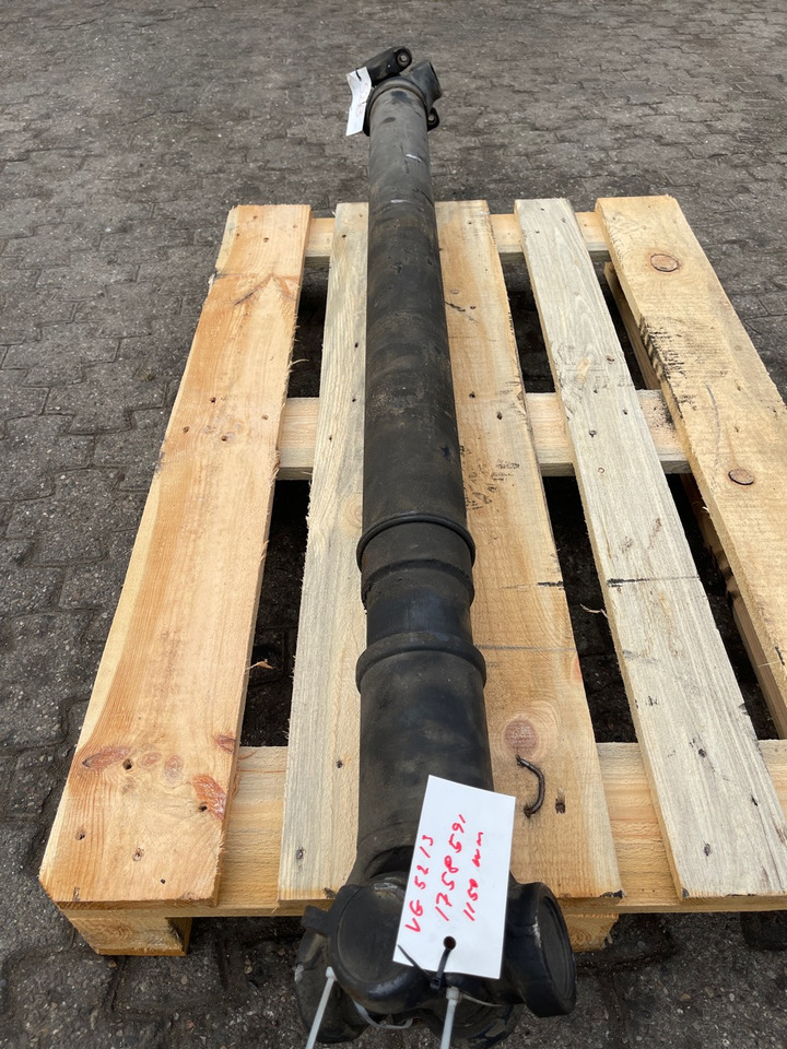 SCANIA PROPSHAFT P500 / 1758591 - Poros baling-baling untuk Truk: gambar 1 SCANIA PROPSHAFT P500 / 1758591 - Poros baling-baling untuk Truk: gambar 1