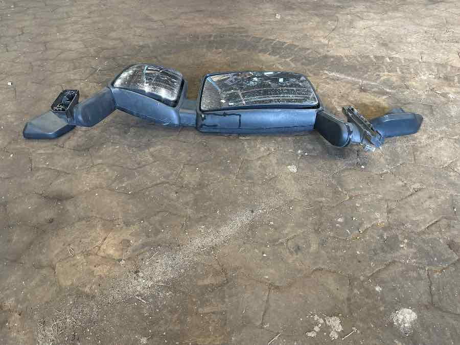 SCANIA RIGHT SIDE MIRROR 2645652 - Kabin dan interior untuk Truk: gambar 1 SCANIA RIGHT SIDE MIRROR 2645652 - Kabin dan interior untuk Truk: gambar 1