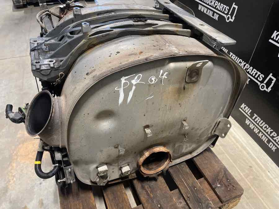 VOLVO EXHAUST 22495989 - Sistem pembuangan untuk Truk: gambar 3 VOLVO EXHAUST 22495989 - Sistem pembuangan untuk Truk: gambar 3