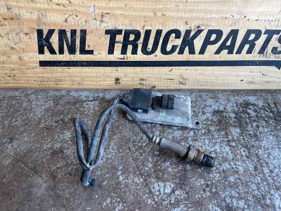 VOLVO NOX SENSOR 20873117 - Sistem listrik untuk Truk: gambar 2 VOLVO NOX SENSOR 20873117 - Sistem listrik untuk Truk: gambar 2