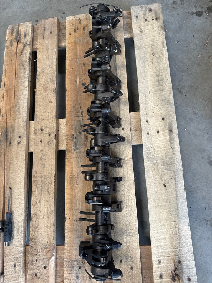 VOLVO ROLLER ASSY D13 - Suku Cadang Mesin untuk Truk: gambar 1 VOLVO ROLLER ASSY D13 - Suku Cadang Mesin untuk Truk: gambar 1