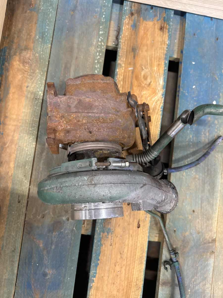 VOLVO TURBO 21989961 - Suku Cadang Mesin untuk Truk: gambar 1 VOLVO TURBO 21989961 - Suku Cadang Mesin untuk Truk: gambar 1