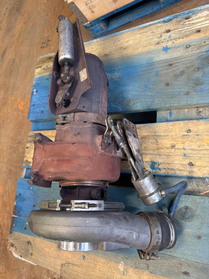 VOLVO TURBO 21989961 - Suku Cadang Mesin untuk Truk: gambar 1 VOLVO TURBO 21989961 - Suku Cadang Mesin untuk Truk: gambar 1