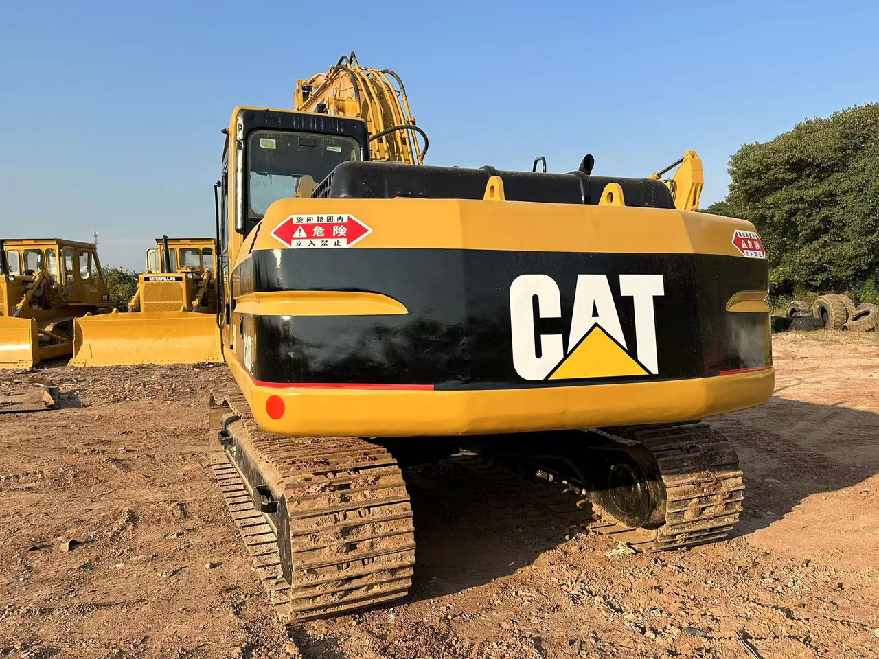 CAT 320B excavator - Ekskavator perayap: gambar 4 CAT 320B excavator - Ekskavator perayap: gambar 4