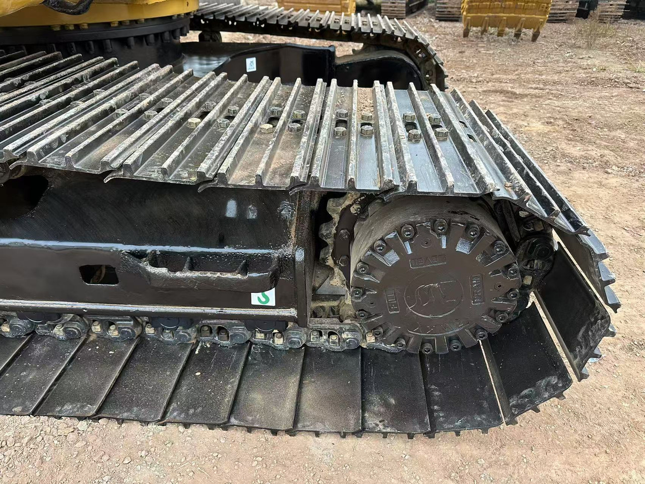 CAT 320CL - Ekskavator perayap: gambar 5 CAT 320CL - Ekskavator perayap: gambar 5