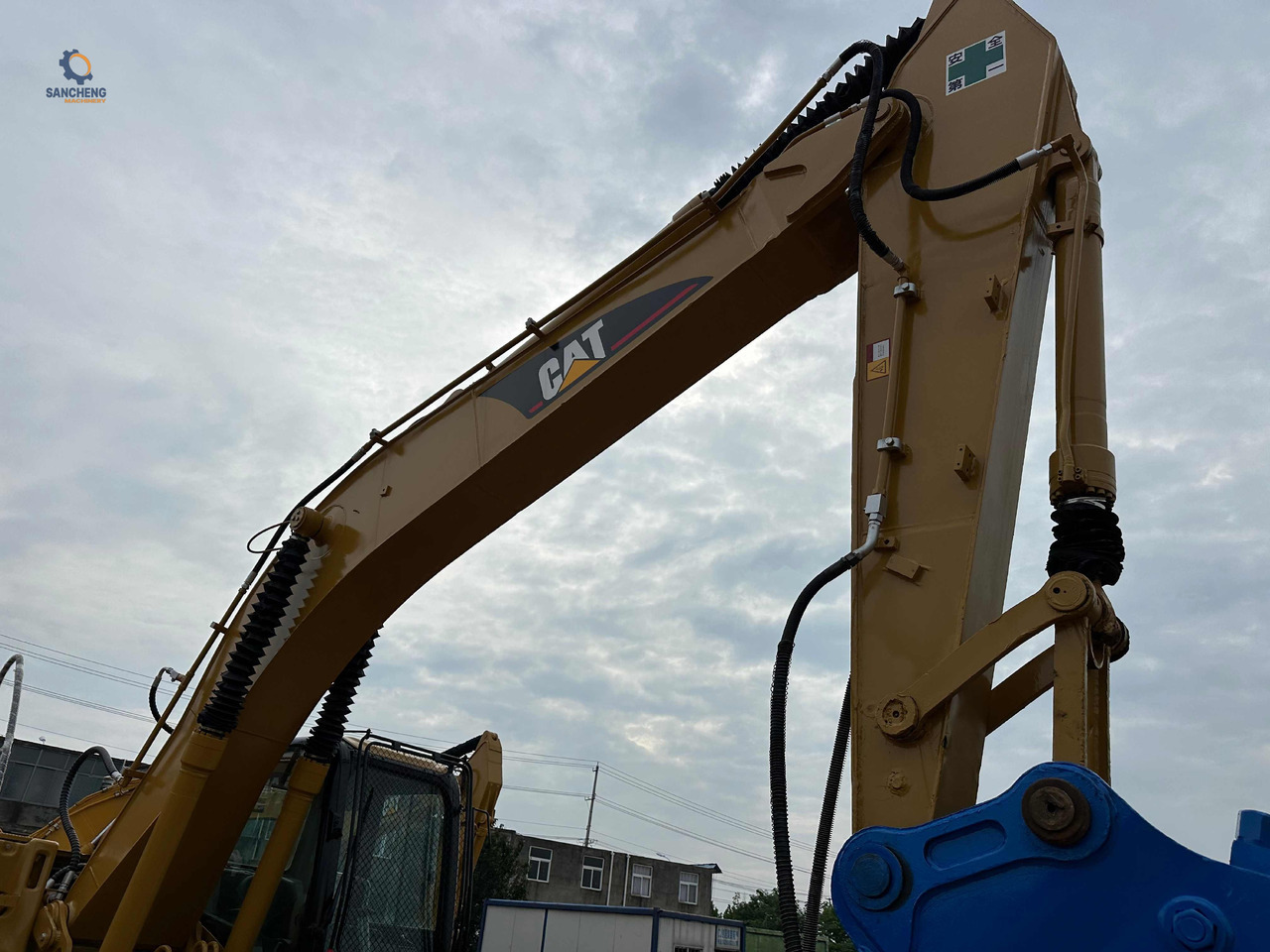CAT 320CL with hammer crawler excavator - Ekskavator perayap: gambar 5 CAT 320CL with hammer crawler excavator - Ekskavator perayap: gambar 5