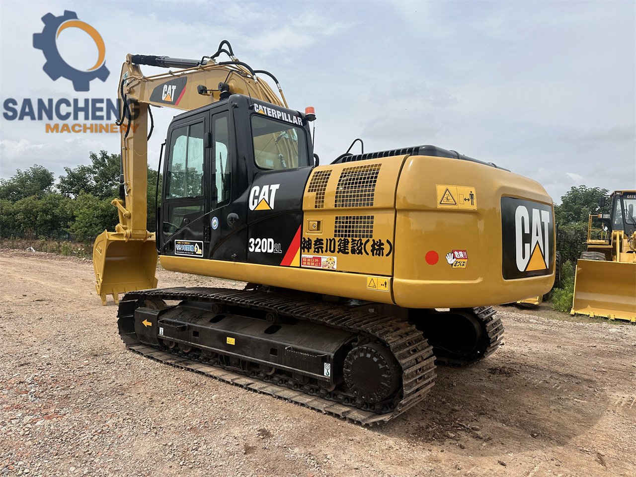 CAT 320DL - Ekskavator perayap: gambar 2 CAT 320DL - Ekskavator perayap: gambar 2