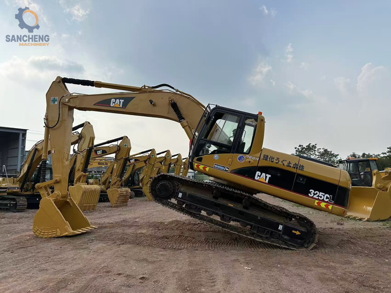 Ekskavator perayap CAT 325 CL: gambar 12