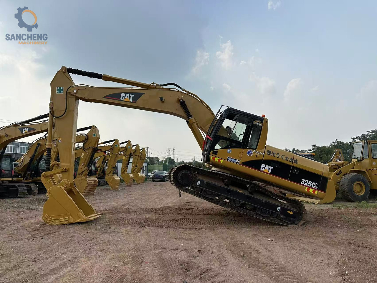 CAT 325 CL - Ekskavator perayap: gambar 2 CAT 325 CL - Ekskavator perayap: gambar 2