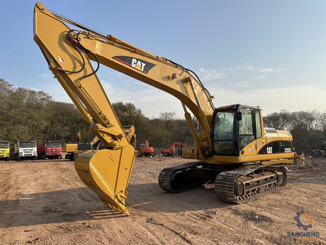 CAT 325CL - Ekskavator: gambar 4 CAT 325CL - Ekskavator: gambar 4