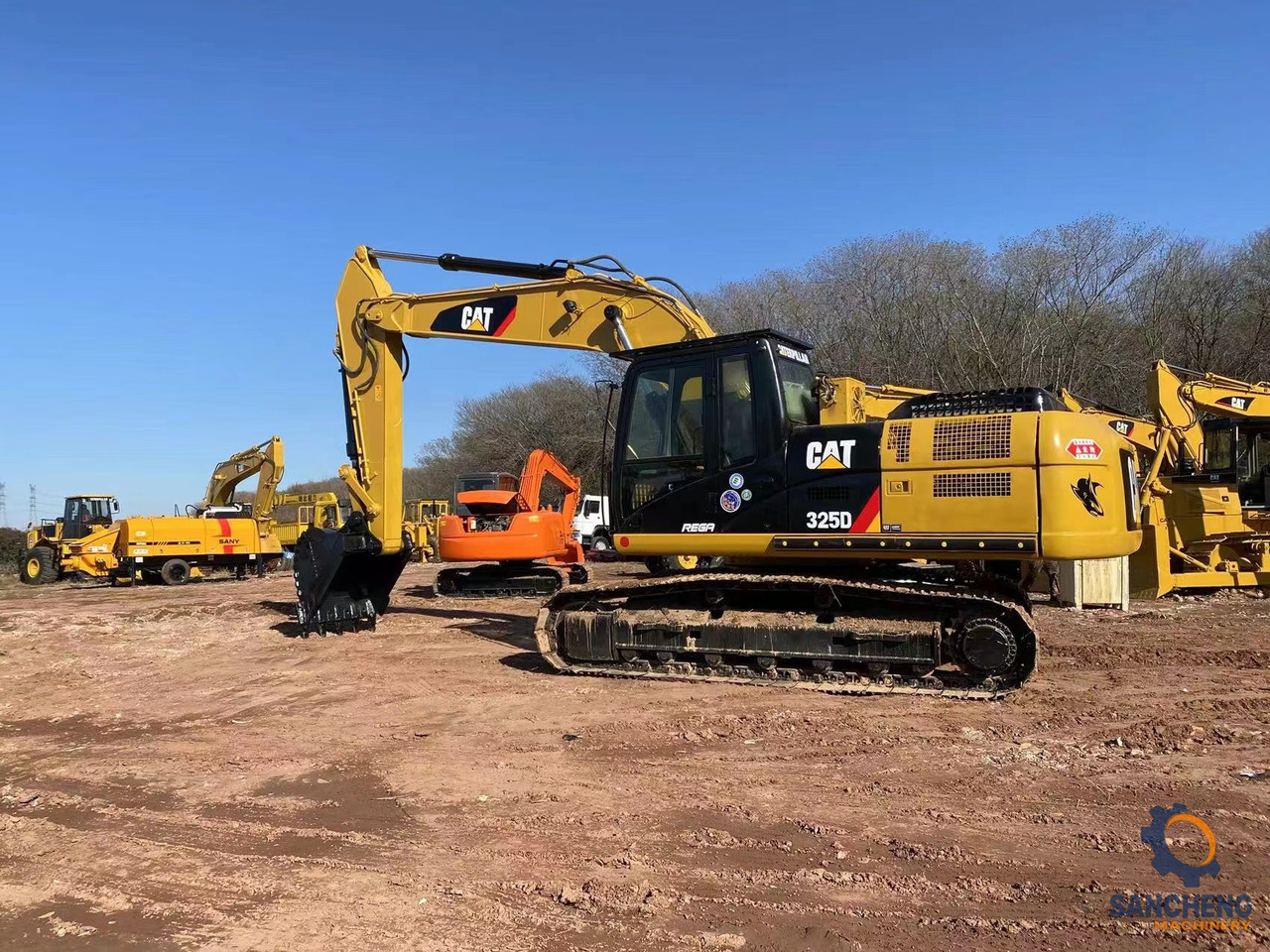 CAT 325D - Ekskavator: gambar 1 CAT 325D - Ekskavator: gambar 1