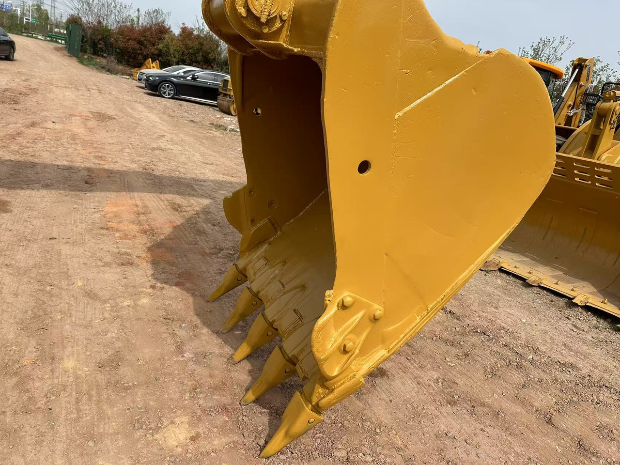 Ekskavator perayap CAT 330BL: gambar 6