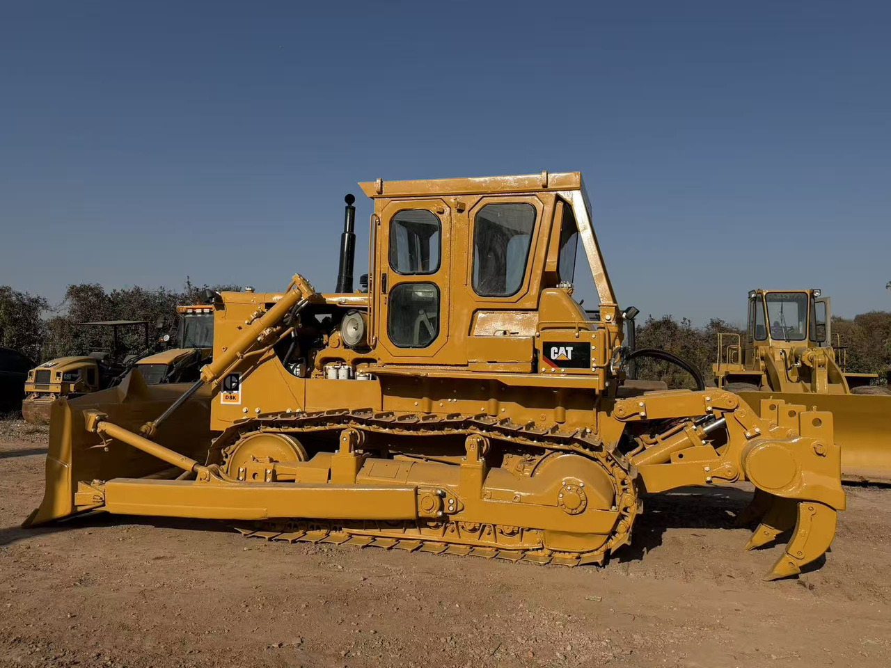 CAT D8K - Bulldozer: gambar 1 CAT D8K - Bulldozer: gambar 1