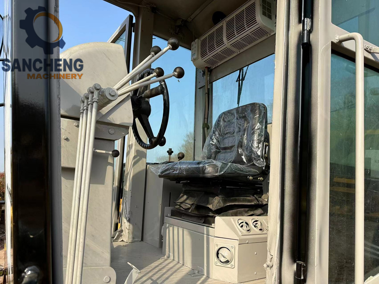 CATERPILLAR 120H - Grader: gambar 5 CATERPILLAR 120H - Grader: gambar 5