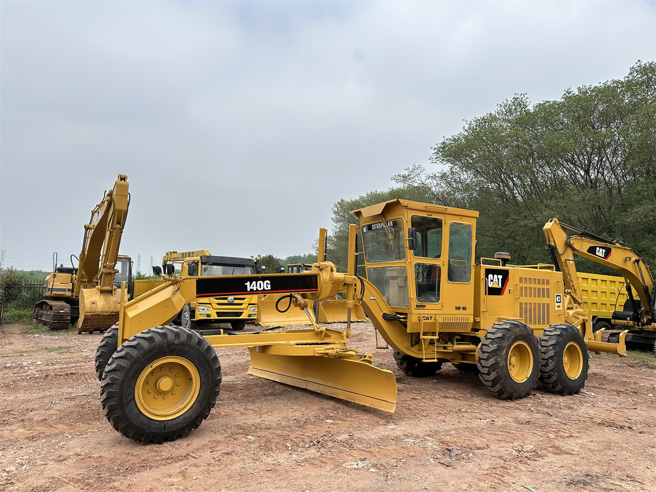 CATERPILLAR 140G - Grader: gambar 4 CATERPILLAR 140G - Grader: gambar 4