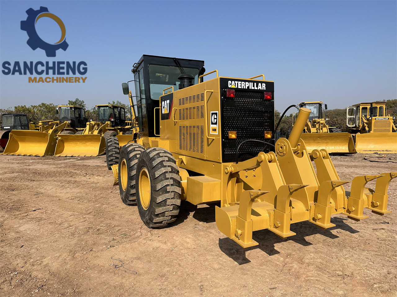 CATERPILLAR 140H - Grader: gambar 3 CATERPILLAR 140H - Grader: gambar 3
