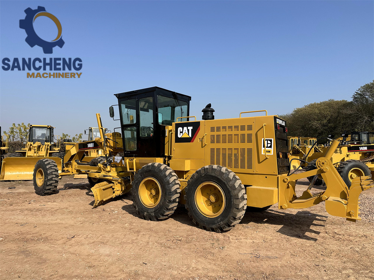 CATERPILLAR 140H - Grader: gambar 2 CATERPILLAR 140H - Grader: gambar 2