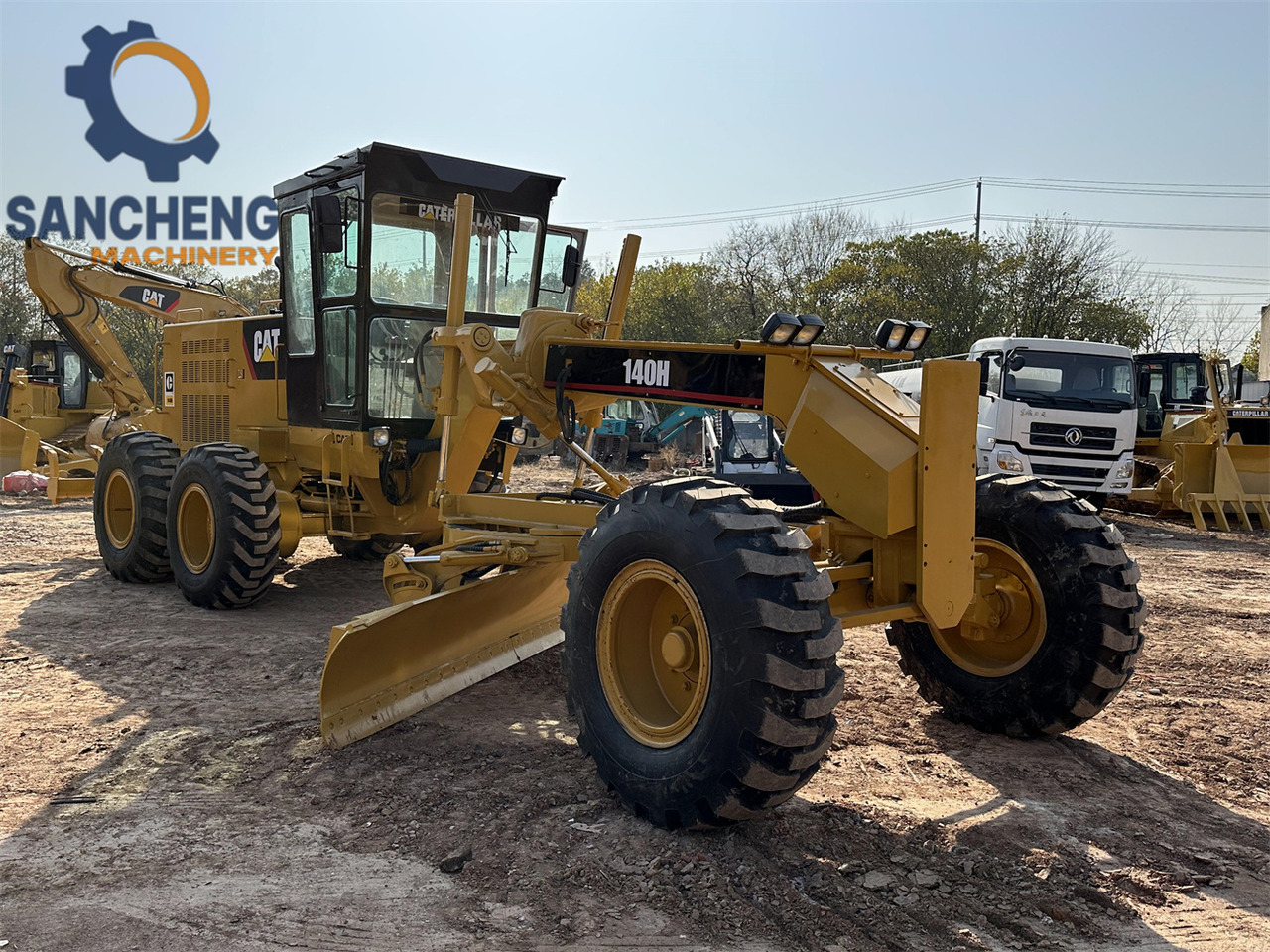 CATERPILLAR 140H - Grader: gambar 1 CATERPILLAR 140H - Grader: gambar 1