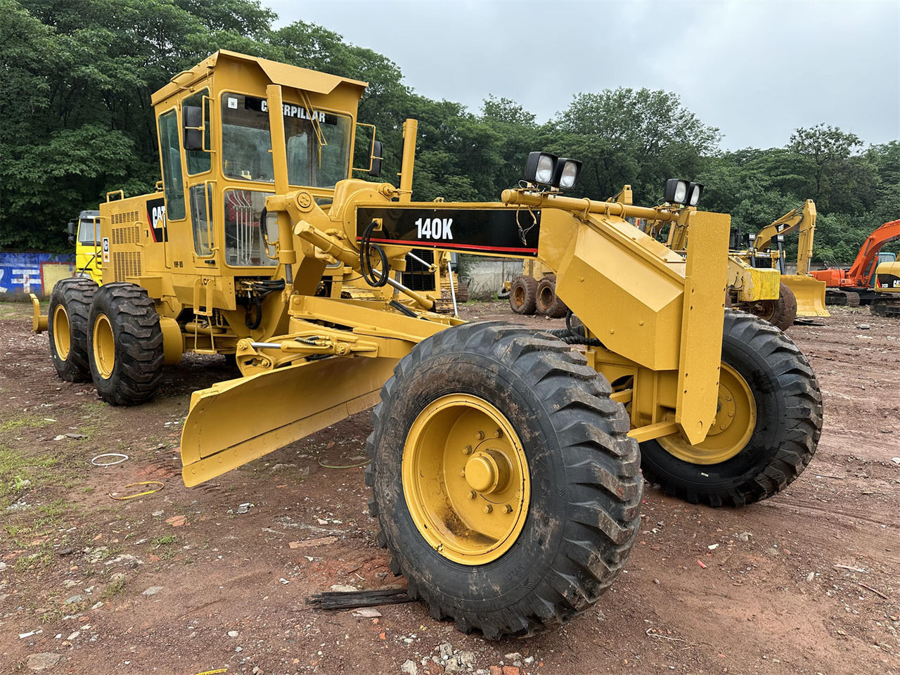 CATERPILLAR 140K - Grader: gambar 2 CATERPILLAR 140K - Grader: gambar 2