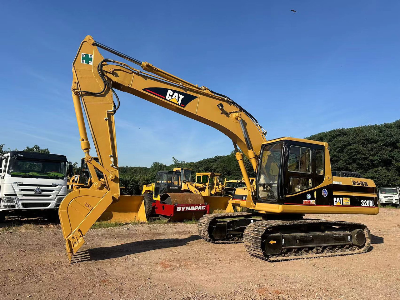 CATERPILLAR 320B - Ekskavator perayap: gambar 3 CATERPILLAR 320B - Ekskavator perayap: gambar 3