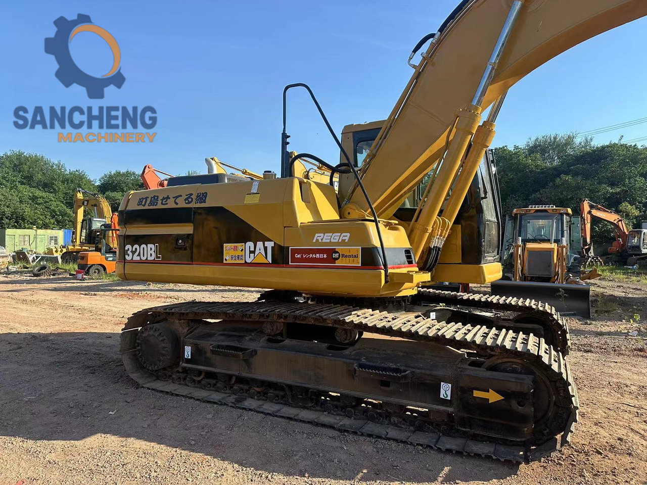 CATERPILLAR 320BL - Ekskavator perayap: gambar 4 CATERPILLAR 320BL - Ekskavator perayap: gambar 4