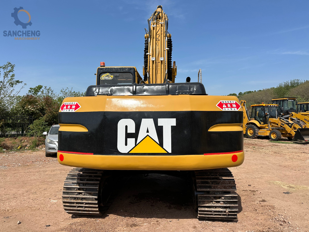 CATERPILLAR 320BL - Ekskavator perayap: gambar 4 CATERPILLAR 320BL - Ekskavator perayap: gambar 4