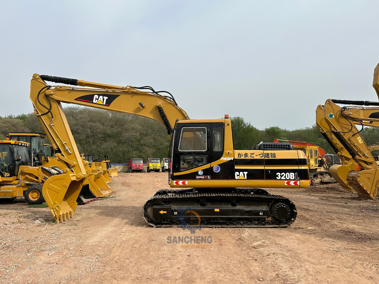 CATERPILLAR 320BL - Ekskavator perayap: gambar 3 CATERPILLAR 320BL - Ekskavator perayap: gambar 3