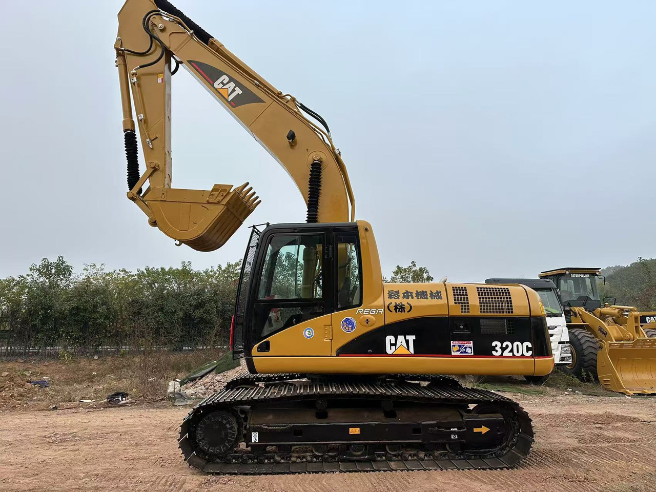 CATERPILLAR 320C - Ekskavator perayap: gambar 5 CATERPILLAR 320C - Ekskavator perayap: gambar 5