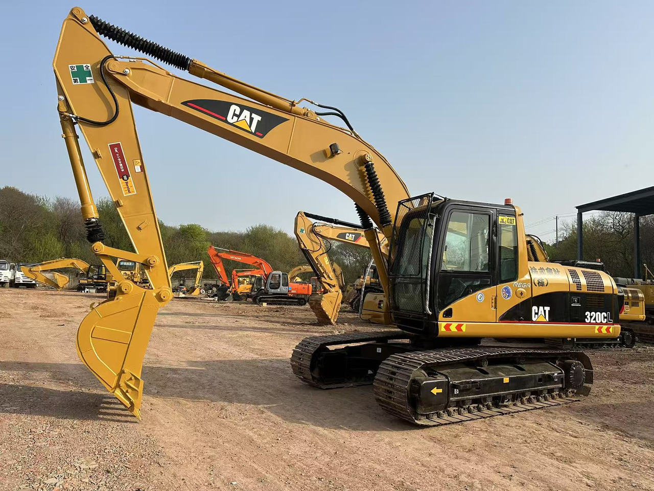 CATERPILLAR 320C - Ekskavator perayap: gambar 4 CATERPILLAR 320C - Ekskavator perayap: gambar 4