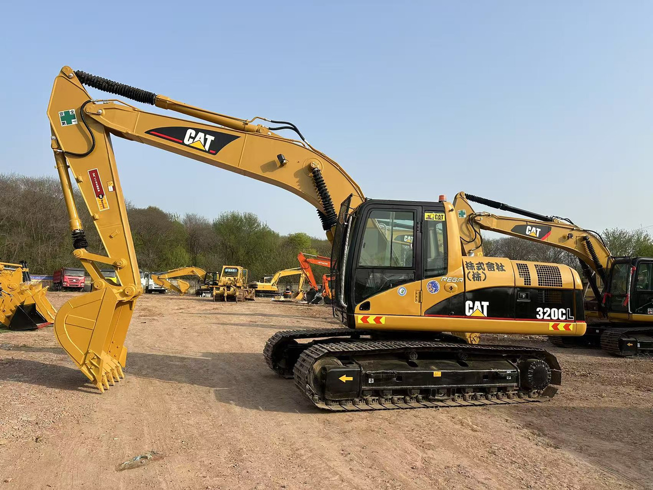 CATERPILLAR 320C - Ekskavator perayap: gambar 5 CATERPILLAR 320C - Ekskavator perayap: gambar 5