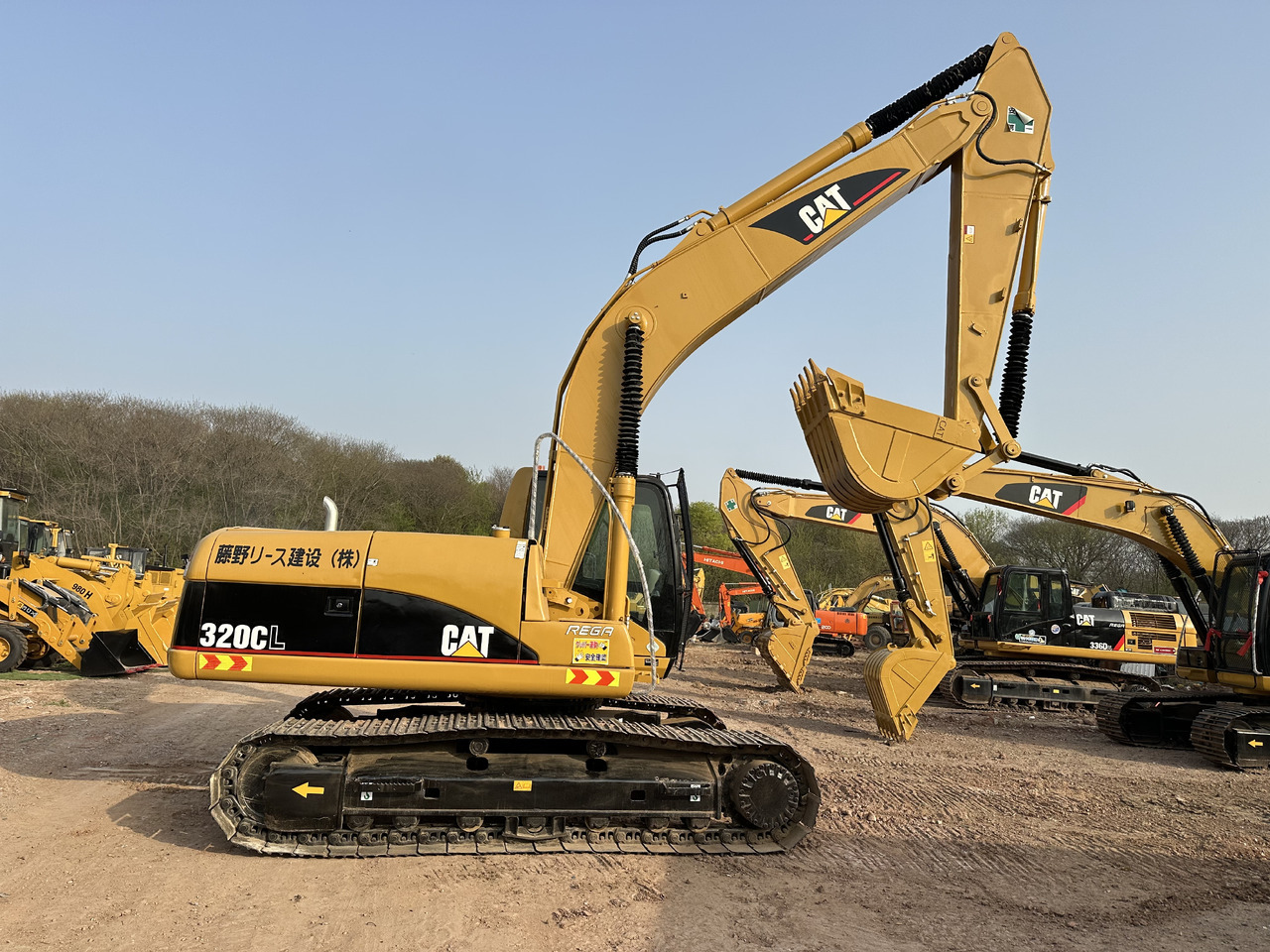 CATERPILLAR 320C - Ekskavator perayap: gambar 1 CATERPILLAR 320C - Ekskavator perayap: gambar 1
