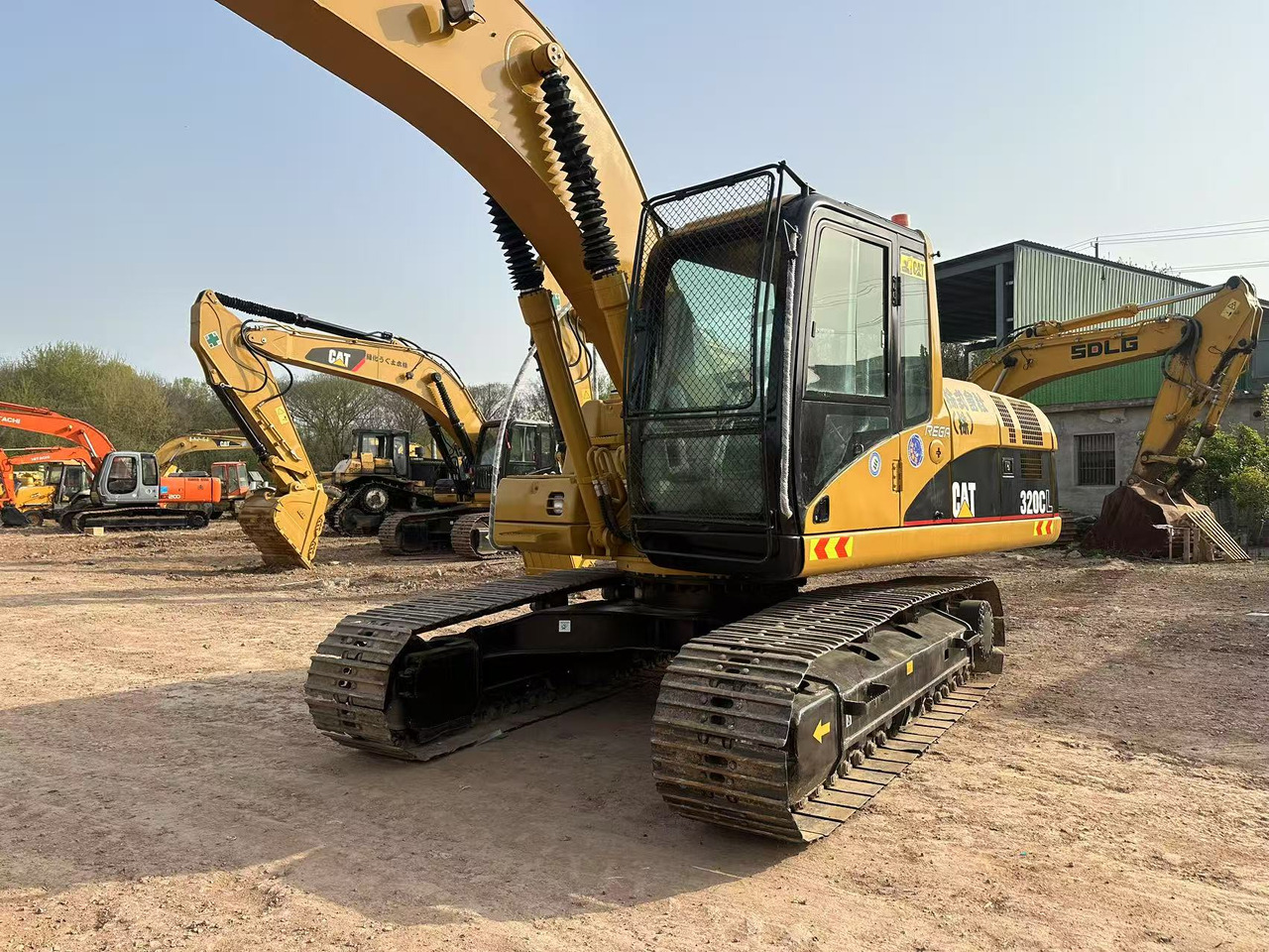 CATERPILLAR 320C - Ekskavator perayap: gambar 4 CATERPILLAR 320C - Ekskavator perayap: gambar 4