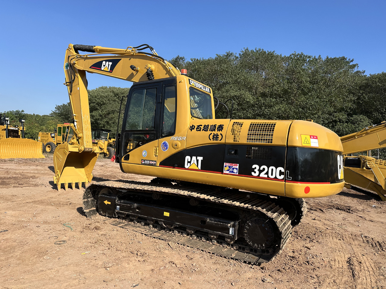 CATERPILLAR 320C - Ekskavator perayap: gambar 1 CATERPILLAR 320C - Ekskavator perayap: gambar 1