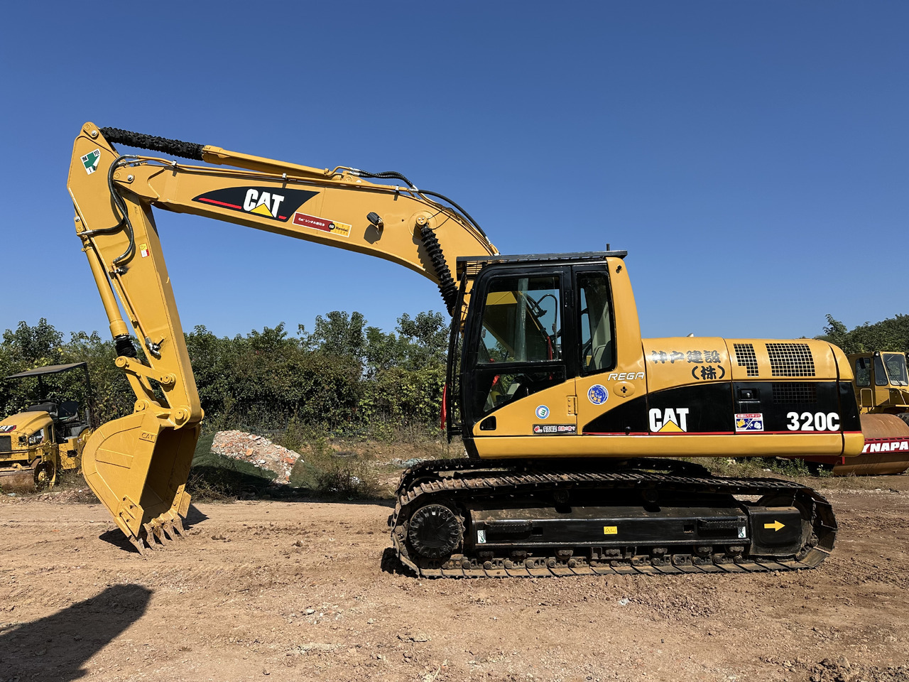 CATERPILLAR 320CL - Ekskavator perayap: gambar 2 CATERPILLAR 320CL - Ekskavator perayap: gambar 2