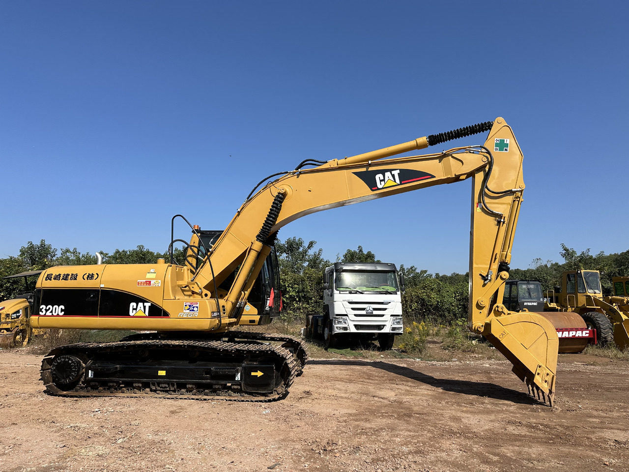 CATERPILLAR 320CL - Ekskavator perayap: gambar 3 CATERPILLAR 320CL - Ekskavator perayap: gambar 3