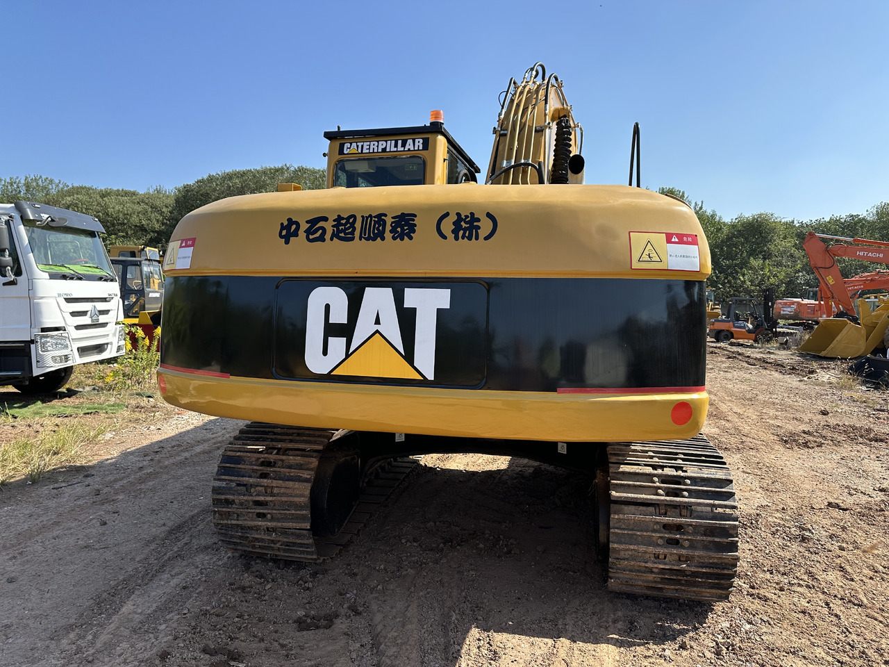 CATERPILLAR 320CL - Ekskavator perayap: gambar 4 CATERPILLAR 320CL - Ekskavator perayap: gambar 4