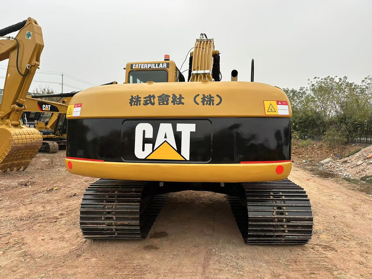CATERPILLAR 320CL - Ekskavator perayap: gambar 5 CATERPILLAR 320CL - Ekskavator perayap: gambar 5