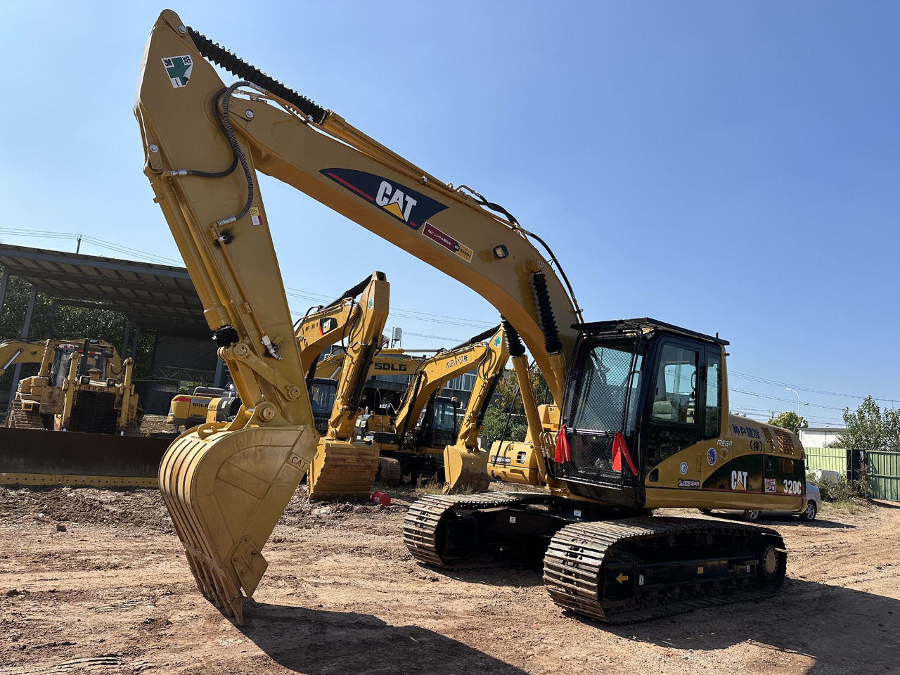 CATERPILLAR 320CL - Ekskavator perayap: gambar 1 CATERPILLAR 320CL - Ekskavator perayap: gambar 1