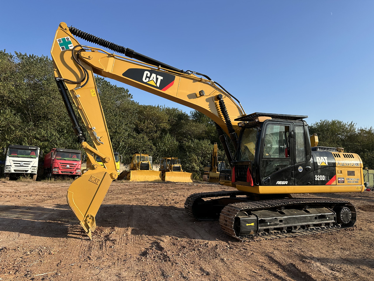 CATERPILLAR 320DL - Ekskavator perayap: gambar 3 CATERPILLAR 320DL - Ekskavator perayap: gambar 3