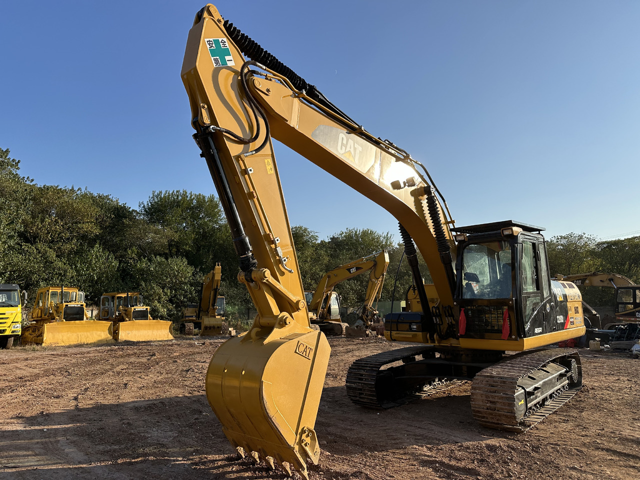 CATERPILLAR 320DL - Ekskavator perayap: gambar 4 CATERPILLAR 320DL - Ekskavator perayap: gambar 4