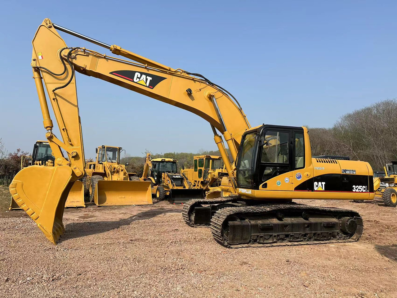 CATERPILLAR 325C - Ekskavator perayap: gambar 1 CATERPILLAR 325C - Ekskavator perayap: gambar 1