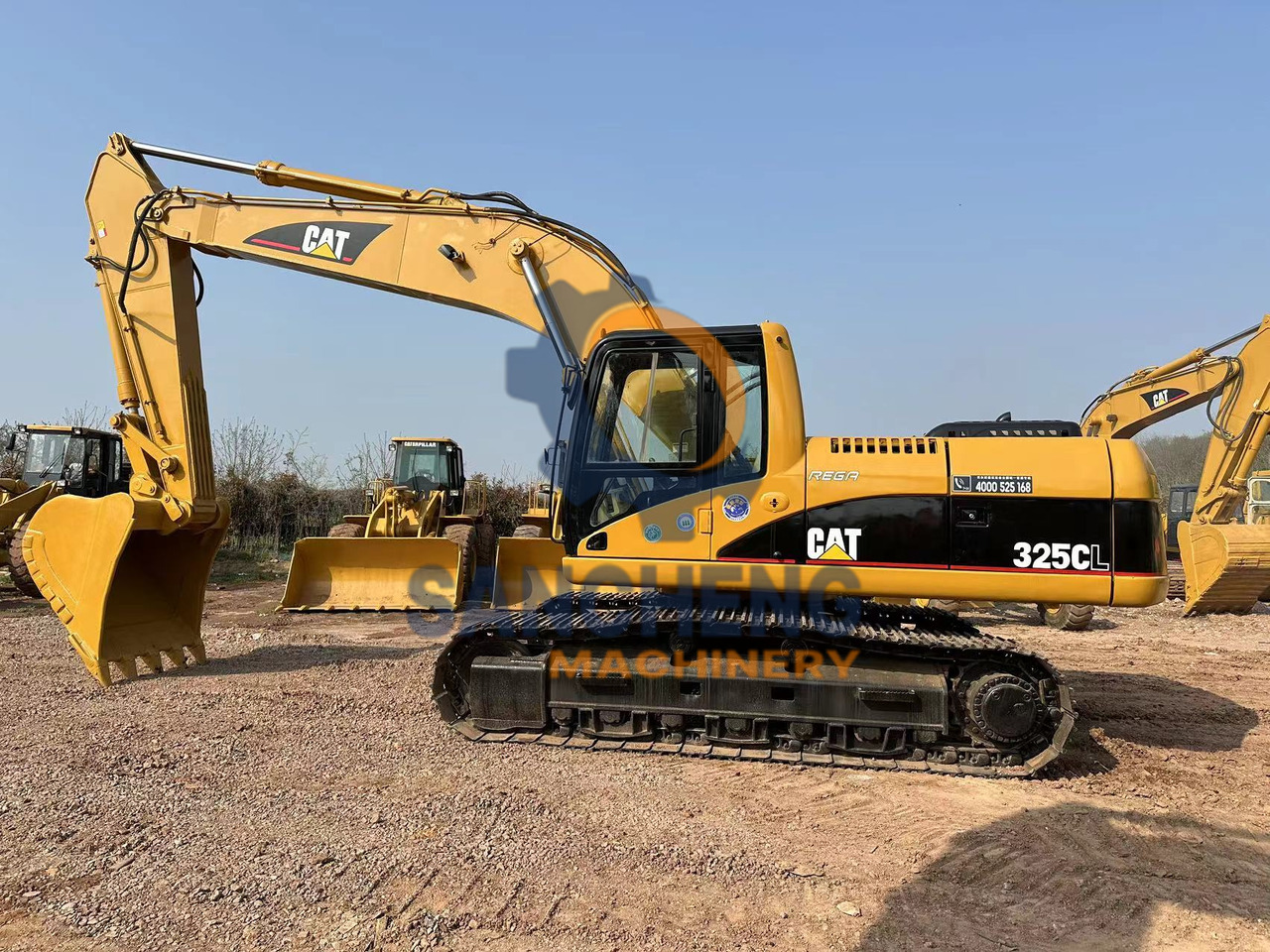 CATERPILLAR 325CL - Ekskavator perayap: gambar 3 CATERPILLAR 325CL - Ekskavator perayap: gambar 3