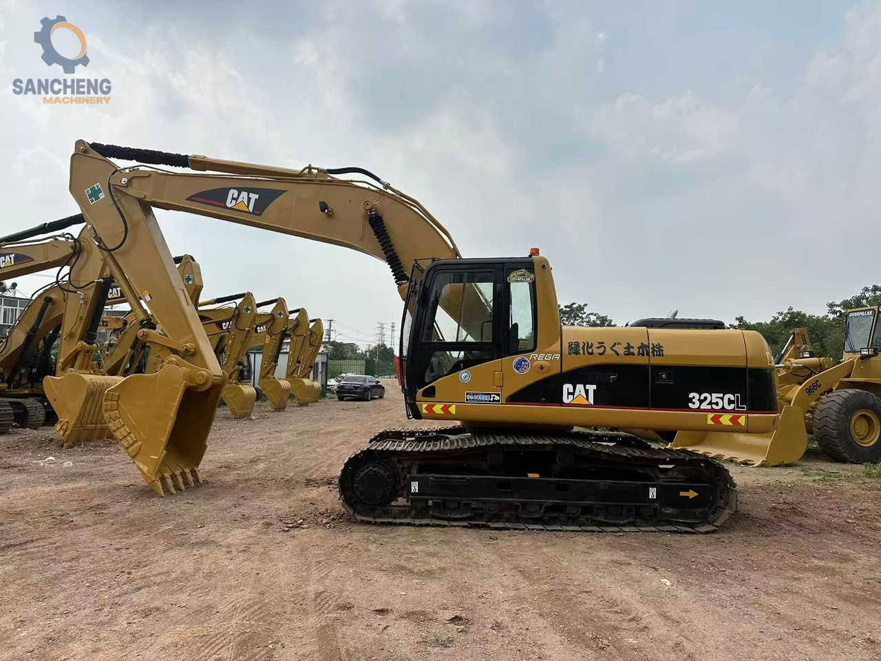 CATERPILLAR 325CL - Ekskavator perayap: gambar 4 CATERPILLAR 325CL - Ekskavator perayap: gambar 4