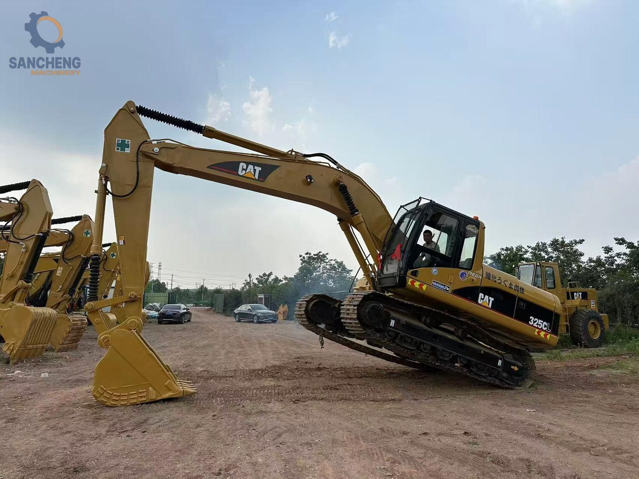 CATERPILLAR 325CL - Ekskavator perayap: gambar 1 CATERPILLAR 325CL - Ekskavator perayap: gambar 1