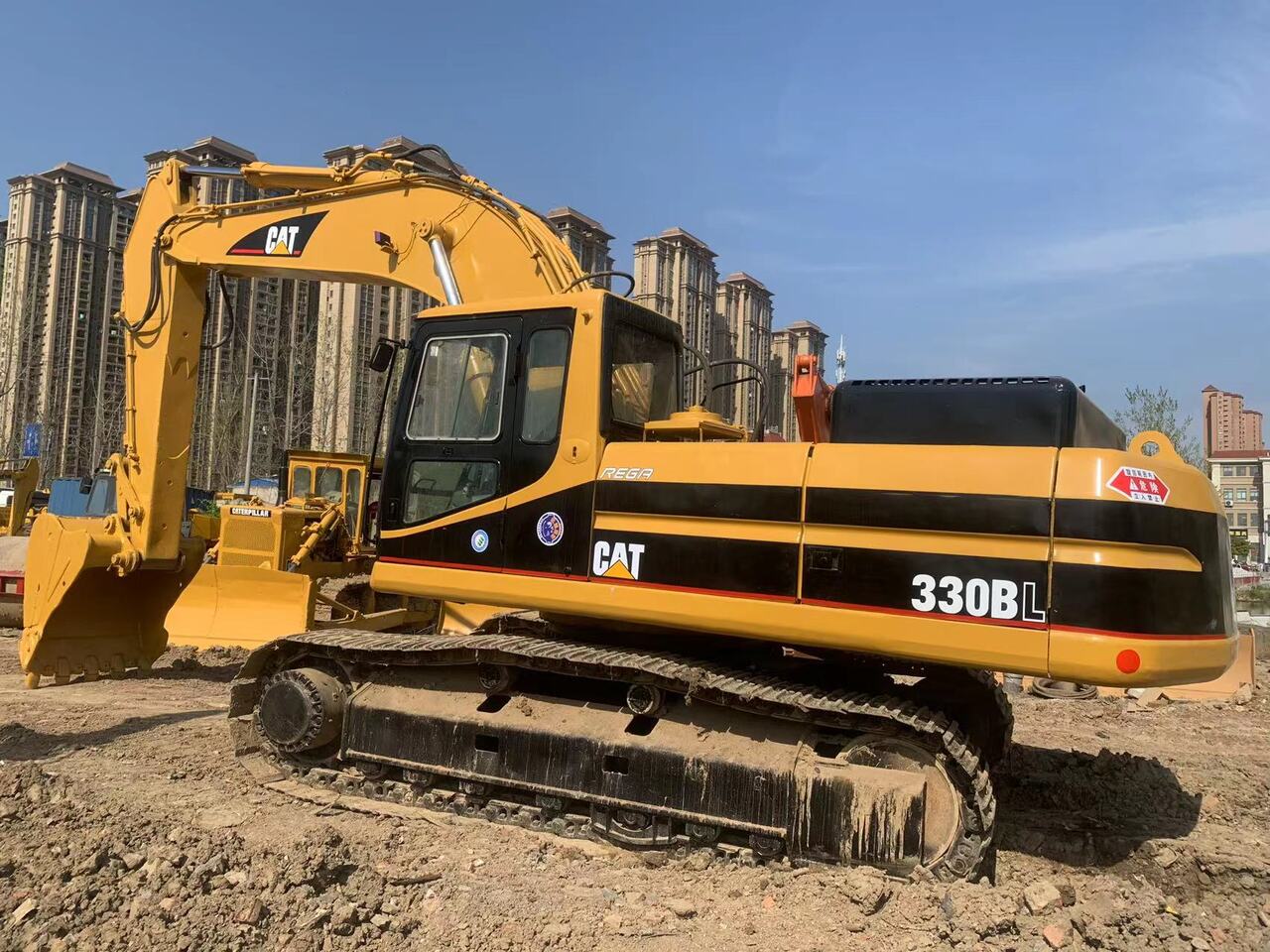 CATERPILLAR 330BL - Ekskavator perayap: gambar 5 CATERPILLAR 330BL - Ekskavator perayap: gambar 5