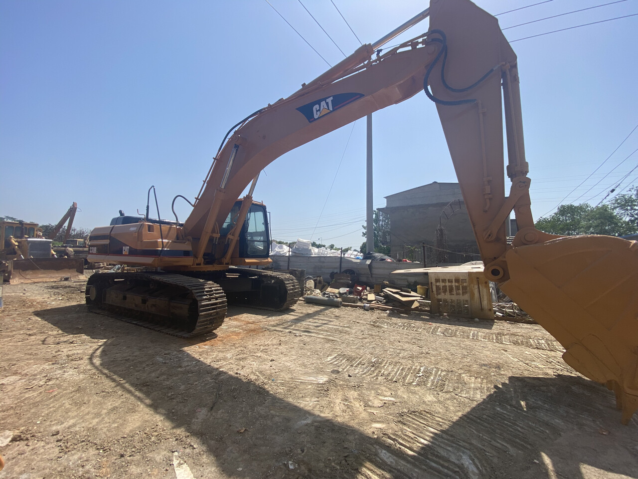 CATERPILLAR 330BL - Ekskavator: gambar 4 CATERPILLAR 330BL - Ekskavator: gambar 4