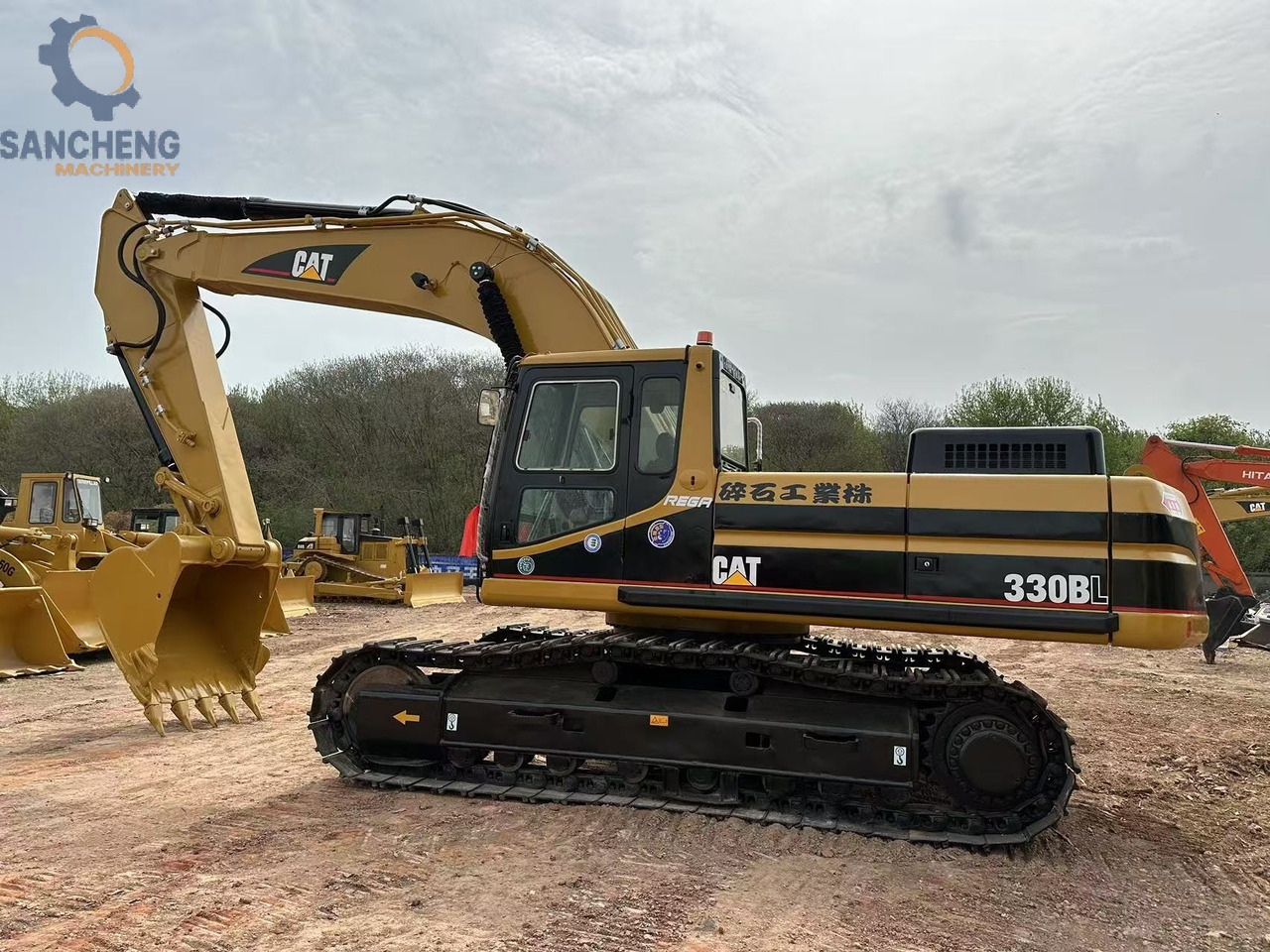 CATERPILLAR 330BL - Ekskavator perayap: gambar 1 CATERPILLAR 330BL - Ekskavator perayap: gambar 1