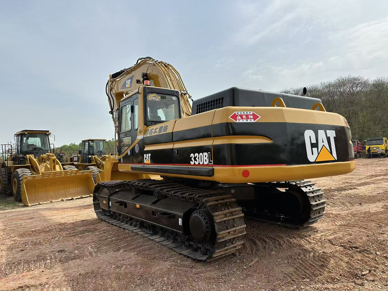 CATERPILLAR 330BL - Ekskavator: gambar 5 CATERPILLAR 330BL - Ekskavator: gambar 5